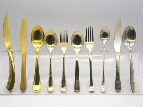 Golden tableware